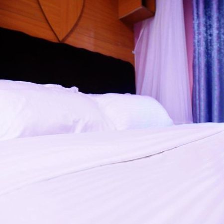Amboseli Gateway Hotel Kimana Bagian luar foto